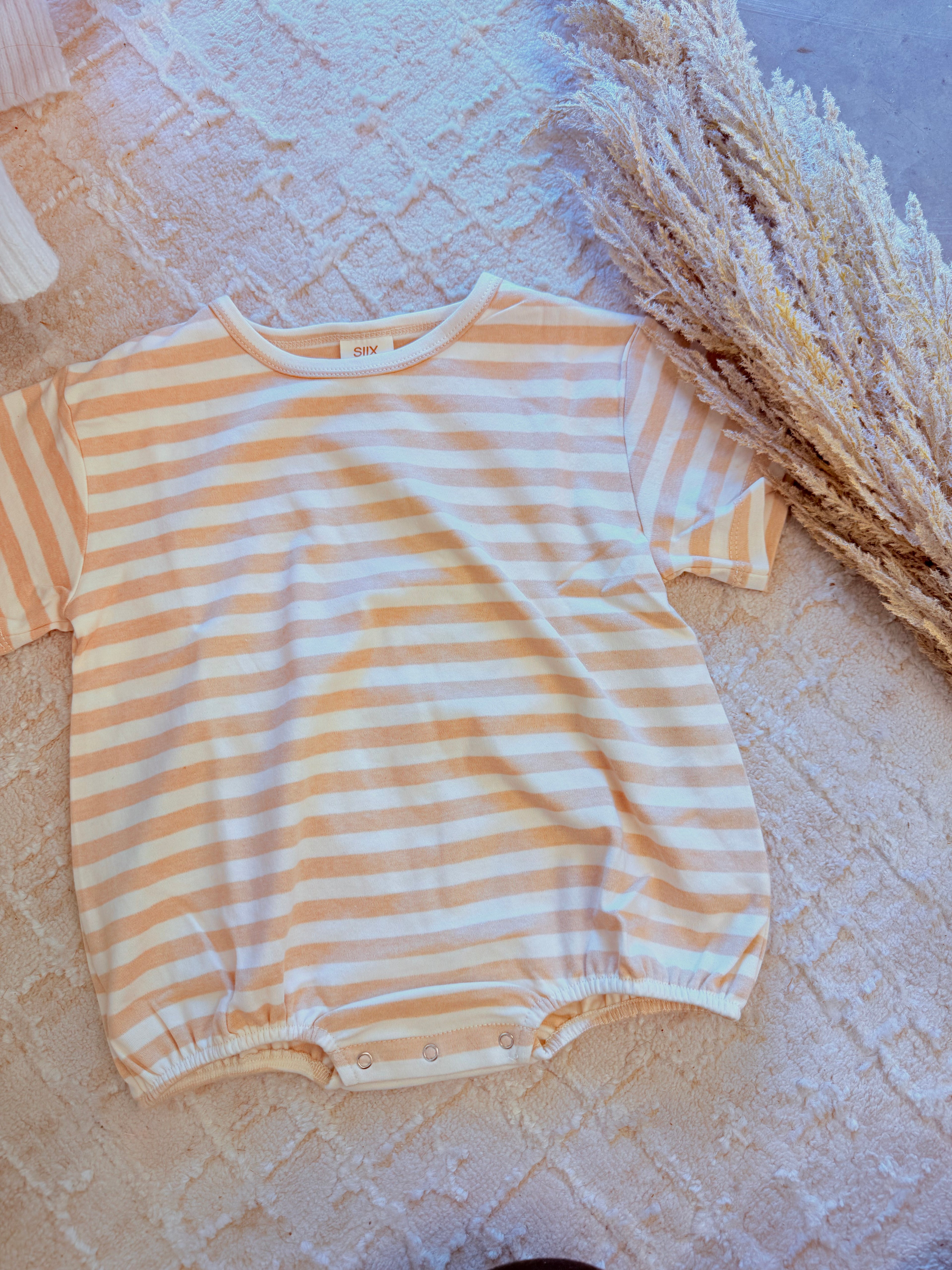 Oversized Stripe Bubble